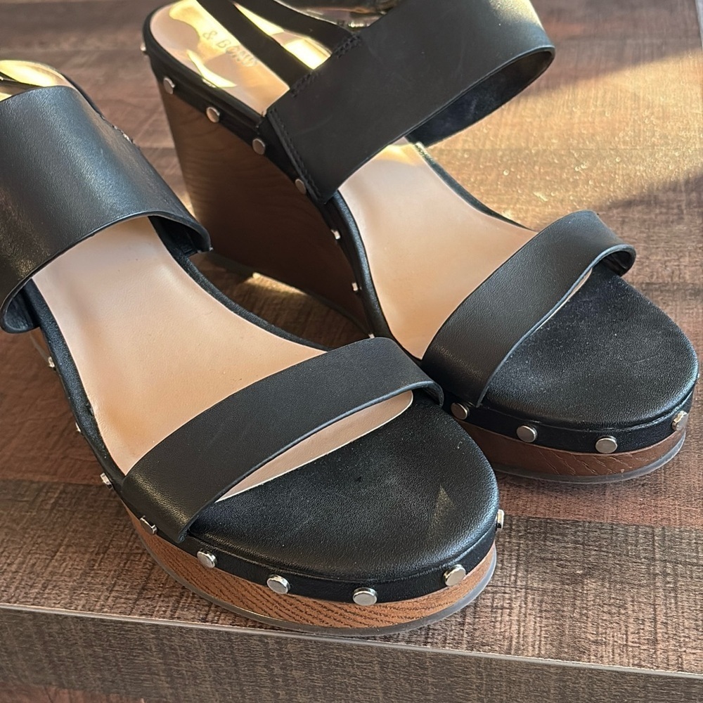 Bleaker & Bond Black Wedge Heeled Sandals Size 11